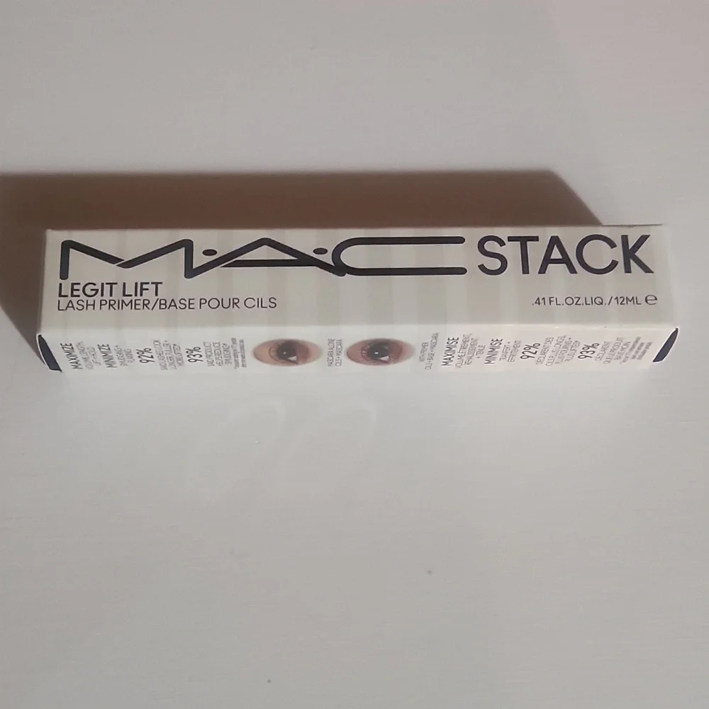 MAC M•A•CStack Legit Lift Lash Primer